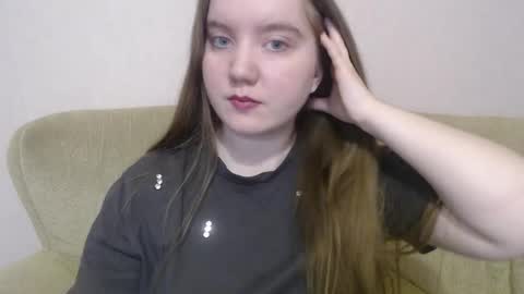 Snapshot of aquanarmin chatting on 11/14/25, 03:38 Josefin online show from 11/14/25, 03:38