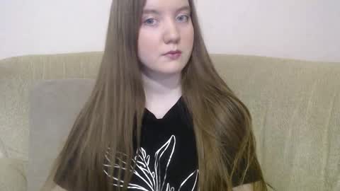 Snapshot of aquanarmin chatting on 11/22/25, 08:24 Josefin online show from 11/22/25, 08:24