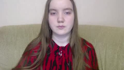 Josefin online show from 12/21/25, 12:23