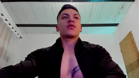 Jonathan online show from 02/05/25, 01:58