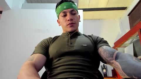 Jonathan online show from 09/26/25, 08:35