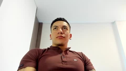 Snapshot of aquiles_51 chatting on 06/03/26, 06:57 Jonathan online show from 06/03/26, 06:57
