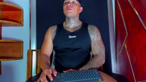 AquilesElpapi online show from 03/19/26, 05:11