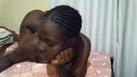 ara bellah online show from 10/18/25, 11:38