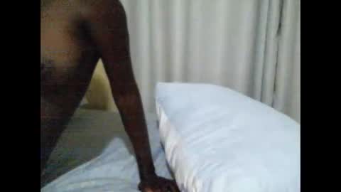 ara bellah online show from 11/02/25, 10:56