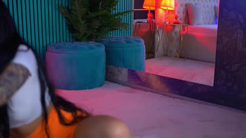 arabellaposh online show from 12/22/25, 05:48