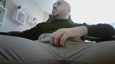 ArabicBeastHabibi online show from 02/16/25, 01:27