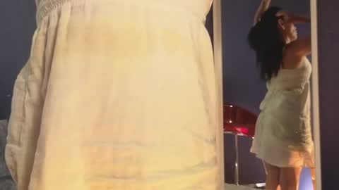 Nadia Cyel online show from 04/07/26, 04:29