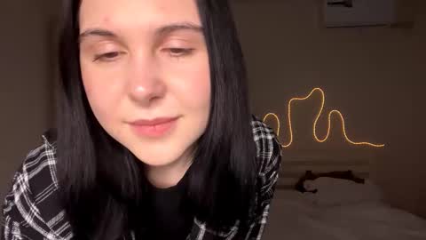 Emi online show from 03/08/26, 04:00