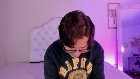 Archie online show from 02/10/25, 11:57