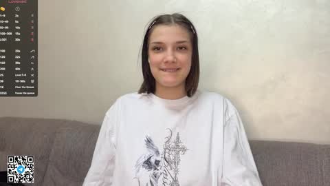 Caroline online show from 04/03/26, 07:39