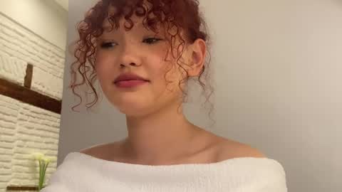 Aresha  online show from 04/15/26, 04:25