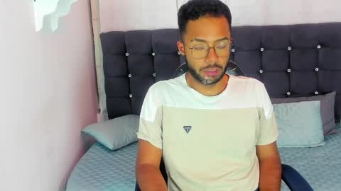 Alex Cortez online show from 04/30/26, 08:57