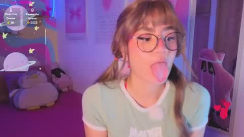 ari_blis online show from 07/18/26, 12:04