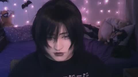 Ahri online show from 03/05/25, 03:51