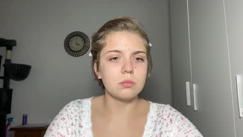 Snapshot of ari_crystal chatting on 02/08/26, 01:58 ari_crystal online show from 02/08/26, 01:58