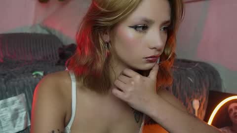 ari online show from 09/29/25, 03:33