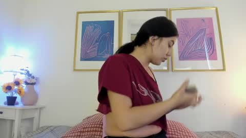 Snapshot of ari_rose_dh chatting on 04/02/26, 11:52 ARI online show from 04/02/26, 11:52