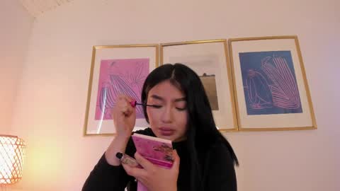 Snapshot of ari_rose_dh chatting on 04/10/26, 11:48 ARI online show from 04/10/26, 11:48