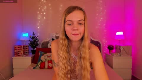 Snapshot of aria69stars chatting on 12/19/24, 02:12 aria69stars online show from 12/19/24, 02:12