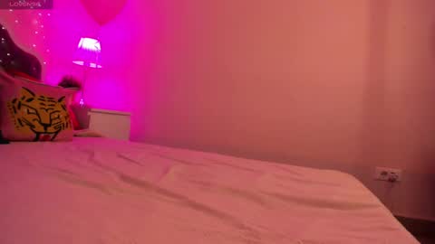 Snapshot of aria69stars chatting on 02/15/25, 11:17 aria69stars online show from 02/15/25, 11:17