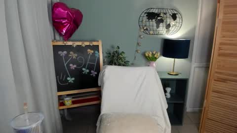 Snapshot of aria69stars chatting on 11/03/25, 10:05 aria69stars online show from 11/03/25, 10:05