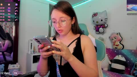 Snapshot of aria_alaia chatting on 01/16/25, 11:27 Linda online show from 01/16/25, 11:27