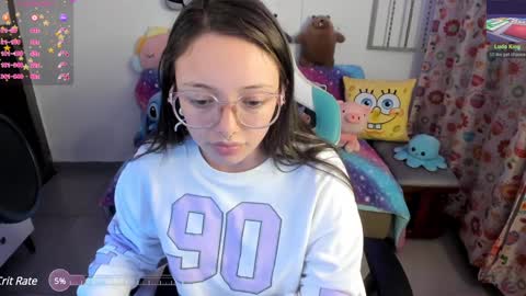 Snapshot of aria_alaia chatting on 02/02/25, 04:37 Linda online show from 02/02/25, 04:37