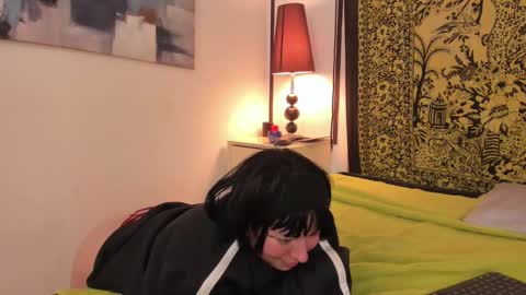 aria y orien  online show from 01/10/26, 01:46