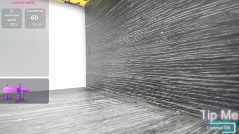 Snapshot of aria_cruz_ chatting on 03/31/26, 04:13 Aria Cruz online show from 03/31/26, 04:13