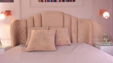 Aria  online show from 01/09/25, 02:43