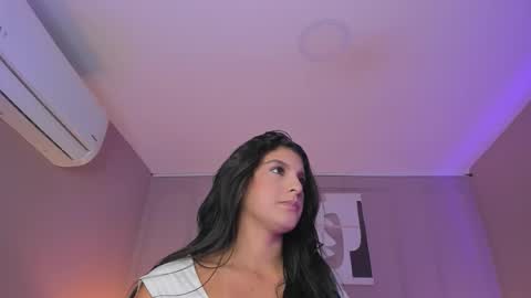 Aria  online show from 03/22/26, 02:15