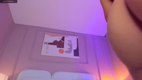 Aria  online show from 04/01/26, 03:40