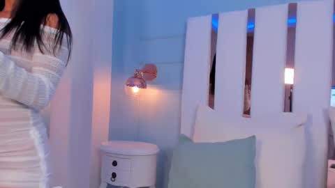  Aria  online show from 10/09/25, 12:14