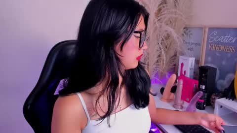 Aria Jones online show from 02/09/26, 09:19