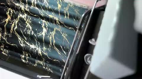 aria lush online show from 11/25/25, 08:31