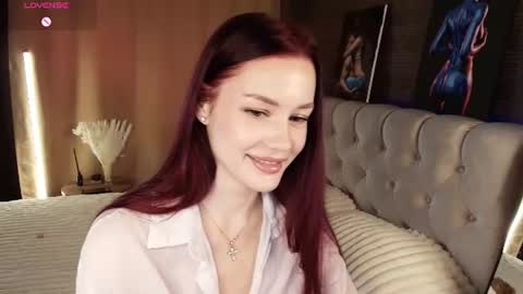 Snapshot of aria_mila chatting on 06/26/26, 10:08 aria_mila online show from 06/26/26, 10:08