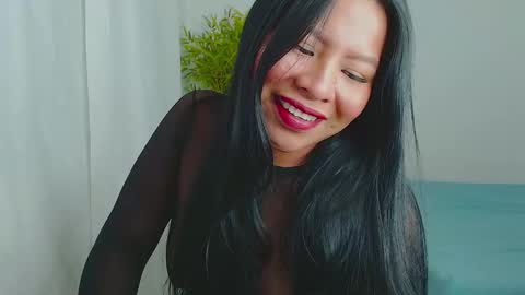 Snapshot of aria_morgan723222 chatting on 11/26/25, 08:10 aria online show from 11/26/25, 08:10