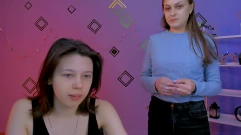 aria_wild_ online show from 04/13/26, 06:35