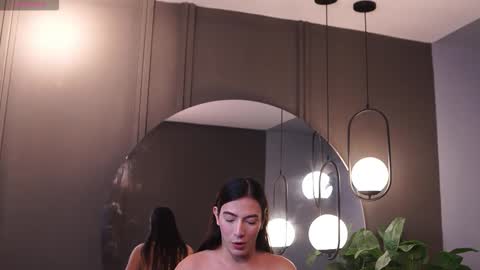 Snapshot of ariaa_isabell chatting on 02/16/26, 06:48 Ariaa online show from 02/16/26, 06:48