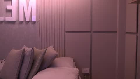 Snapshot of ariaa_isabell chatting on 06/30/26, 06:31 Ariaa online show from 06/30/26, 06:31