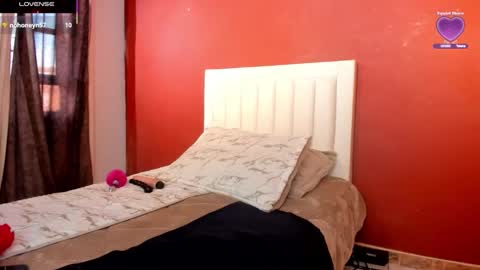 ariaana_ online show from 02/05/26, 12:32