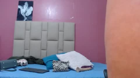 Snapshot of ariacoral chatting on 03/03/25, 12:58 ariacoral online show from 03/03/25, 12:58