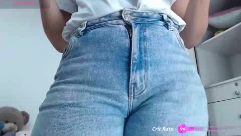 Snapshot of ariacoral chatting on 10/12/25, 12:15 ariacoral online show from 10/12/25, 12:15