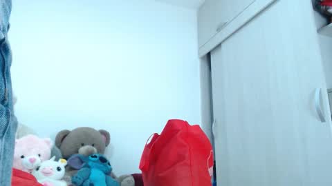 Snapshot of ariacoral chatting on 11/01/25, 12:40 ariacoral online show from 11/01/25, 12:40