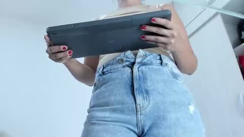 ariacoral online show from 01/07/26, 01:02