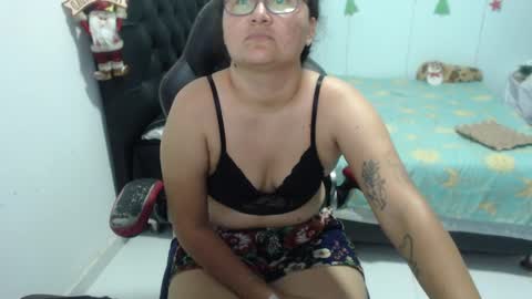 ...Ariana... online show from 12/19/24, 08:34