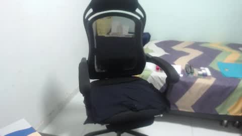 ...Ariana... online show from 03/25/26, 06:25