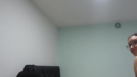 ...Ariana... online show from 05/20/26, 05:30