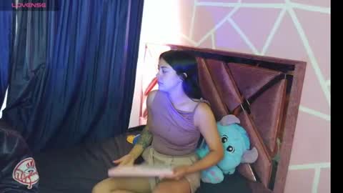 Snapshot of ariadna_and_antonella chatting on 06/29/26, 01:44 dafna lorens online show from 06/29/26, 01:44